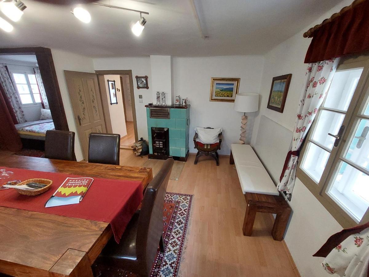 Reginas Ferienhaeuschen Holiday home Krieglach